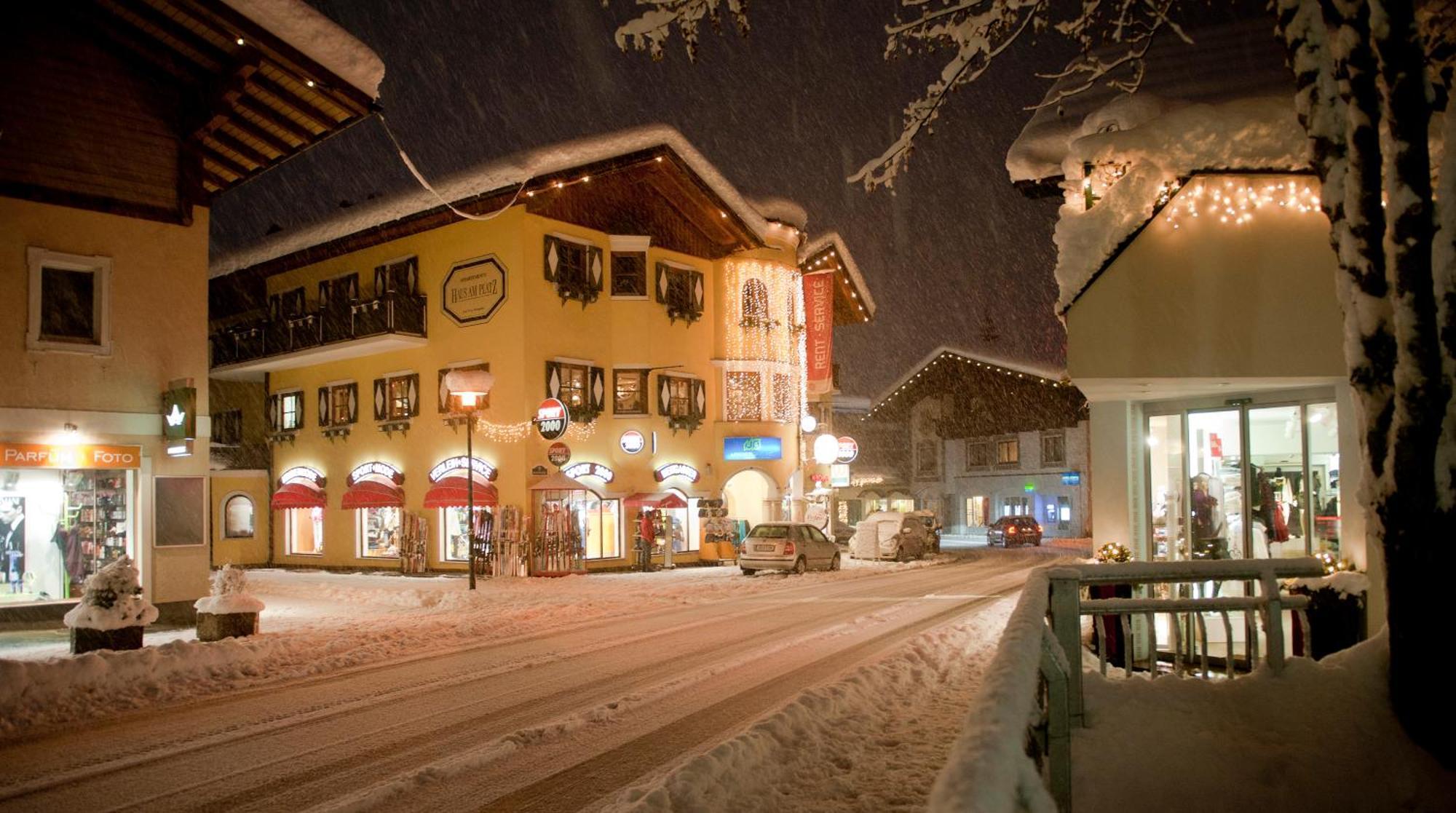 Haus Am Platz - Weitgasser Altenmarkt im Pongau Exterior photo